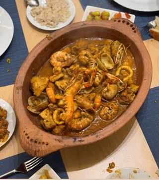 Tanjiya Marocaine Poisson Fruits De Mer