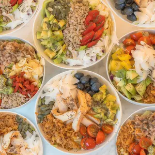 Crea Your Own Ensalada
