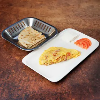 Omlet i dimljena slanina