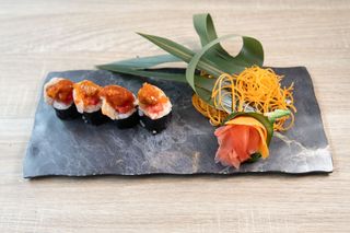 Hosomaki gambero tobiko ricci - 4 pezzi