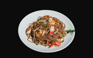 041. Soba con frutti di mare