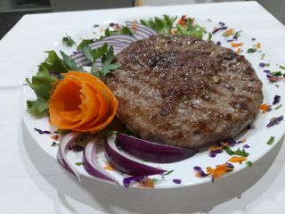 Pljeskavica velika 300g