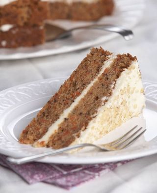 Porcion Carrot Cake
