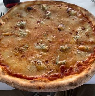 Salsiccia fresca e provola