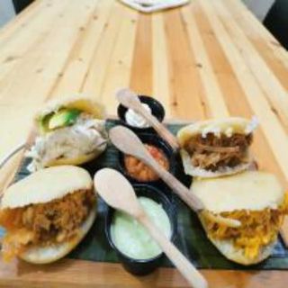 Arepas Surtidas (4 uds.)