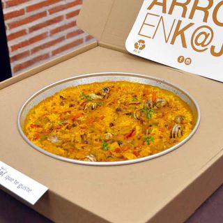 Arroz De Granja y Caracoles (2 Raciones)