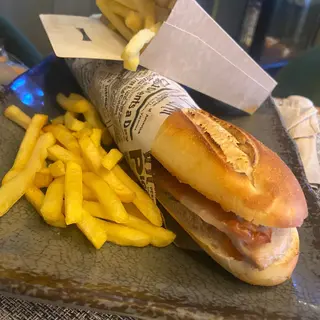 Serranito de Pollo