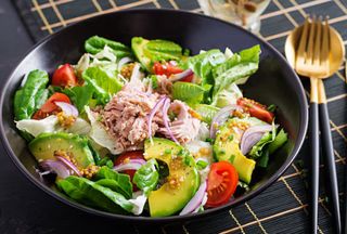Ensalada de atún