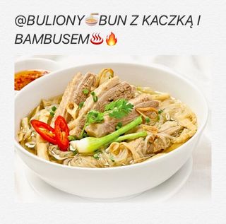 Sałaty i buliony kaczka (bun vit)