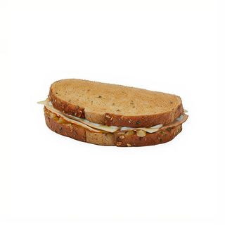 Sandwich de pavo, manzana y mayonesa con trufa