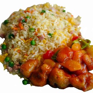 Combo 1 Arroz 3 delicias con cerdo agridulce 