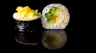 HAWAIIAN TEMPURA FUTOMAKI (6 szt)