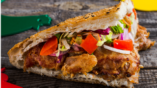 Duża bułka "Turecki Klasyk" dawniej "Mięsnyjesz"