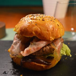 Hamburger di manzo