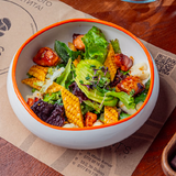 Салат с лососем, авокадо и кукурузой (340 гр.)