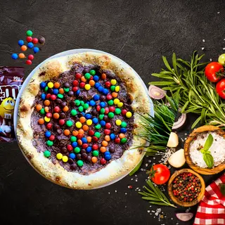 M&M's  pizza