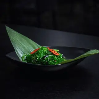 Sałatka z alg wakame
