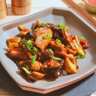 RATA CU CIUPERCI SI URECHI DE LEMN 360 GR