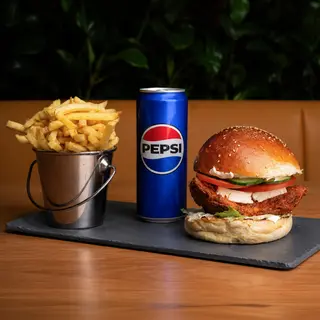 Meniu Chicken Feta Burger
