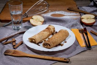 Clatite cu branza dulce si stafide