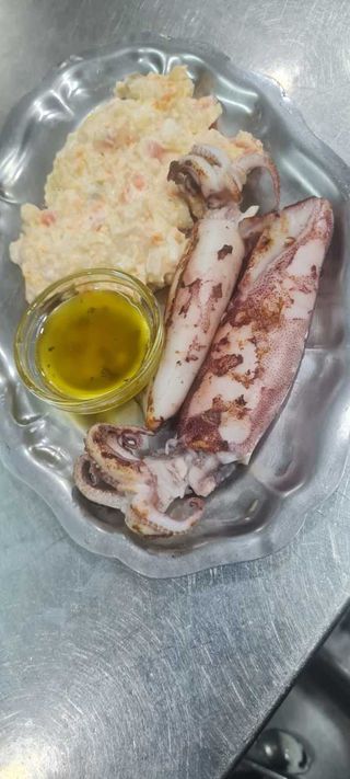 Chipirón Plancha (3 Uds.)