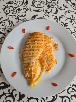 Piept de pui la gratar