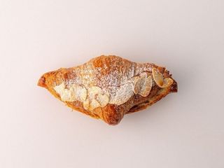 Круасан мигдалевий (120g)