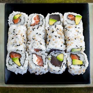 201. Surtido Maki Mix (16 Pzs.)