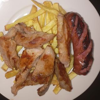 Secreto con Chorizo Criollo 