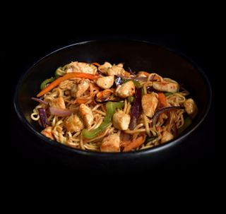 Yakisoba Pollo