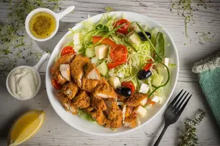 Salată de pui