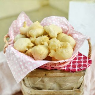 Zeppoline di pastella di alghe di mare