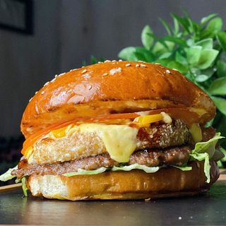 Сирний бургер(370грам)