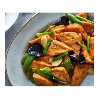 Tofu Jiachang picant