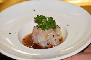 6. Tartara di spigola