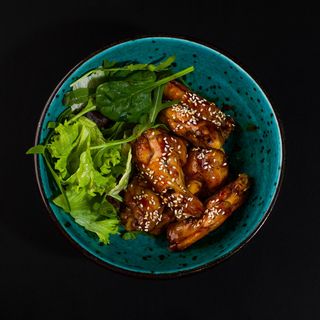 Курячі крильця в кисло-солодкому соусі