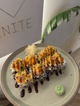 Kimchi prawn Singature Roll 8 pieces