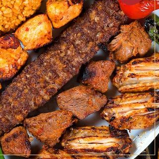 Seekh Kebab Más Pollo Tikka