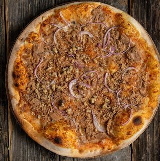 Пица с риба тон (550г)