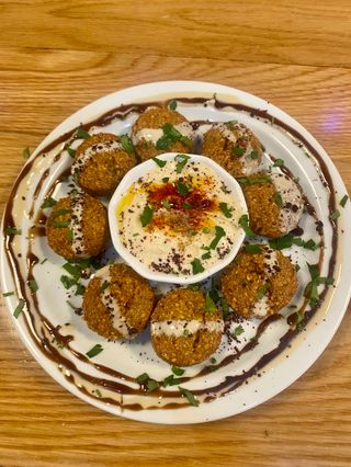 Plato de faláfel