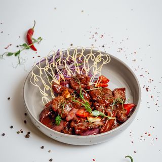 Бұрыш қосылған сиыр еті/Перечная говядина 