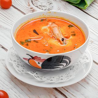 122. Tom Yam / Kai / Moo / nea