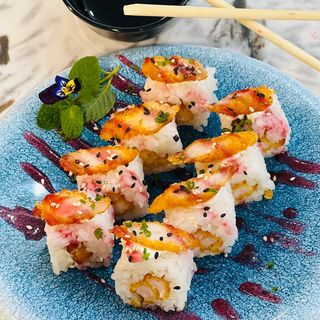 48. ESPECIAL GAMBAS PANADAS MOLHO DE MORANGO 16 peças