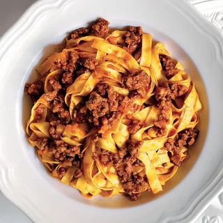 Pasta alla bolognese con ragù