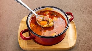 CIORBA GULYAS BANATEANA