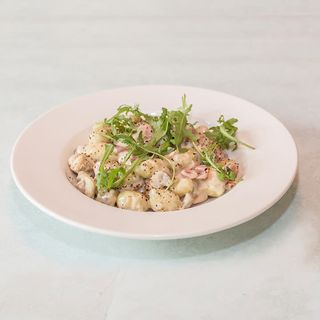 Gnocchi ser i boczek 370g