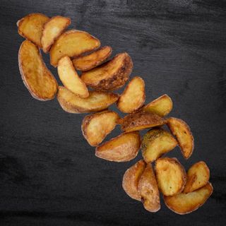 Cartofi Wedges În Coajă Cu Sare 