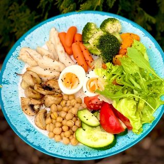 Боул з куркою