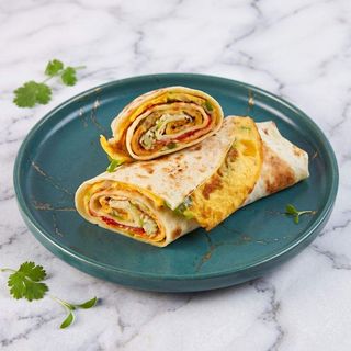 Rolex (Chapati + 2 Eggs)