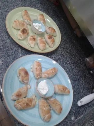 Pizza kiflice sa pršutom i sirom  250gr